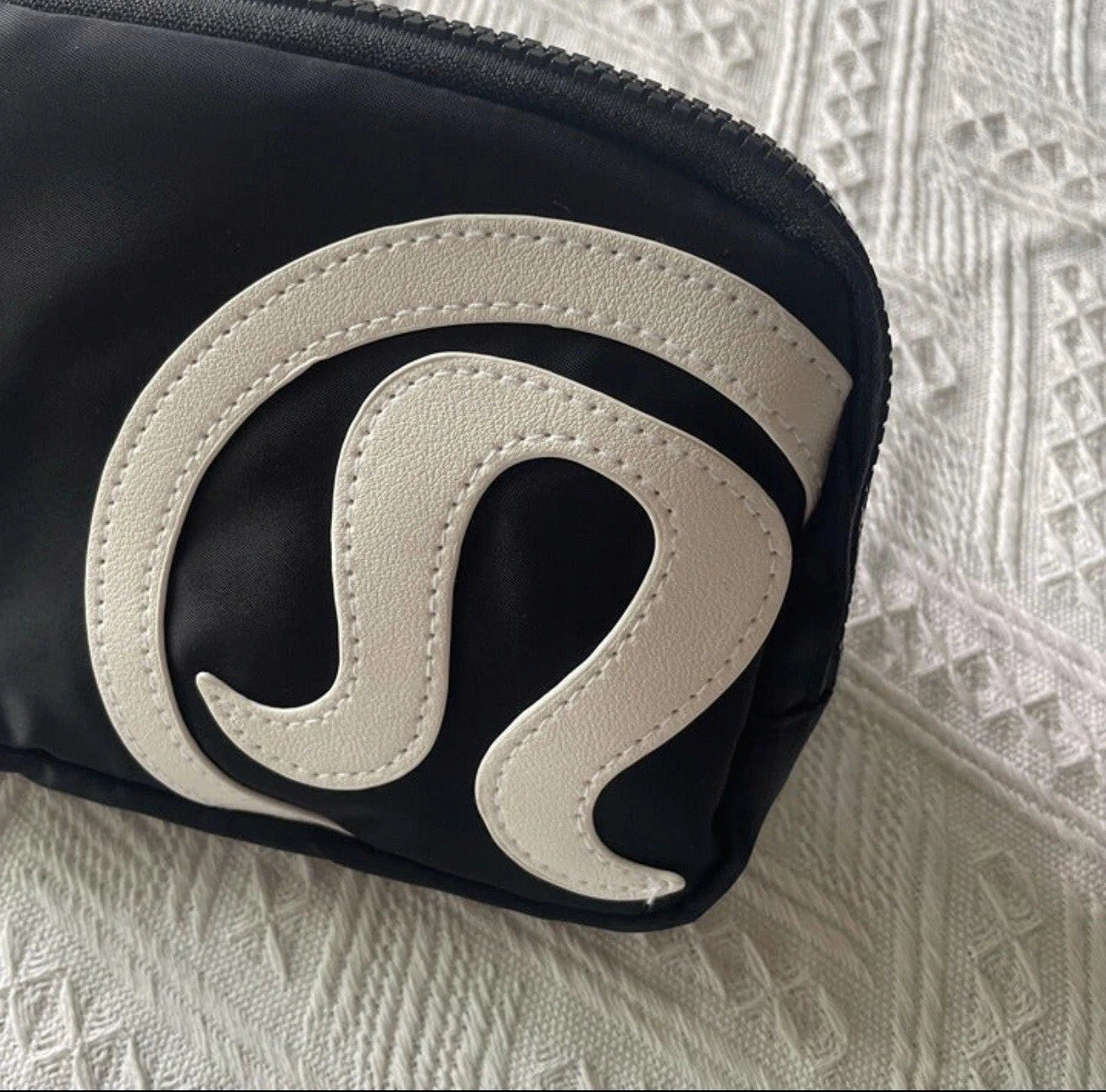 NEW Lululemon Everywhere Belt Bag 1L Limited Edition Blck LARGE BIG LOGO 3D *A9