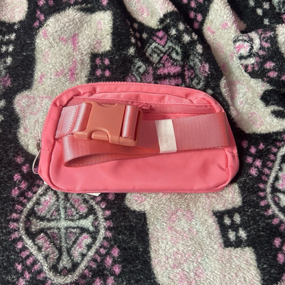 Lululemon Everywhere Women's Belt Bag - LIGHT PINK